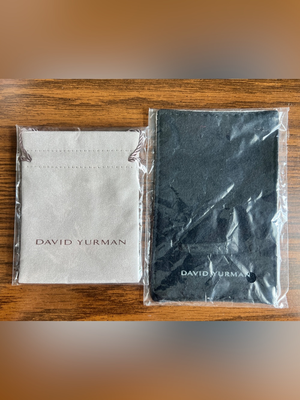 David Yurman Light Gray Jewelry Bag and Cleaning Cloth - Set